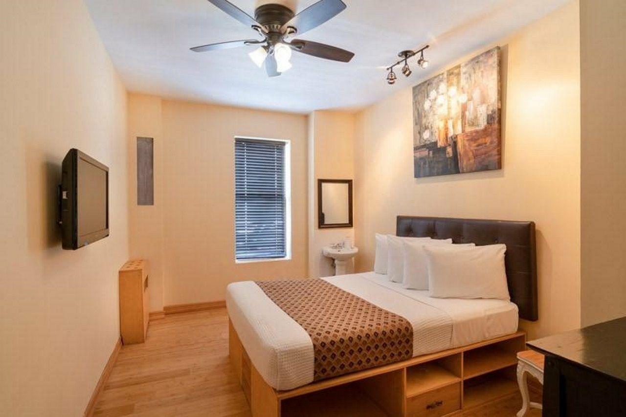 Broadway Hotel&hostel Hostel *