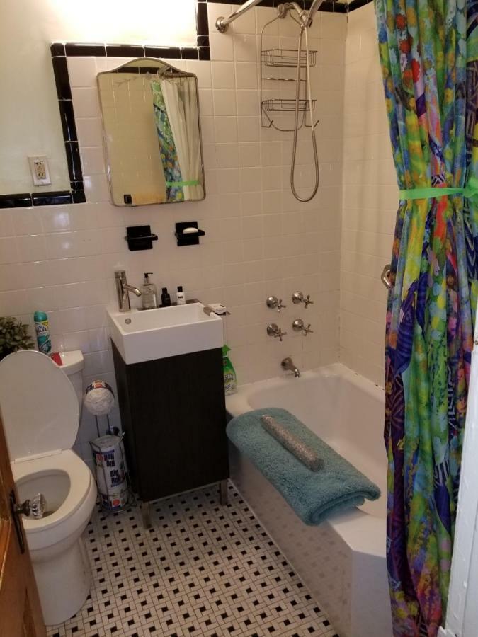 Cozy Fully Furnished Near Prospect Park & Public Transport Nova York