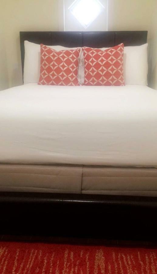 The Hugh Apartment *