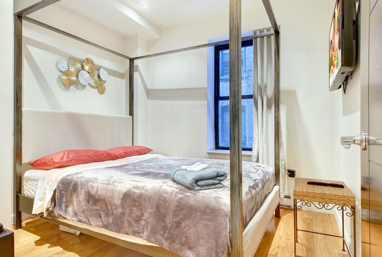 Luxury 5bed/2bath On Central Park West! Apartment *