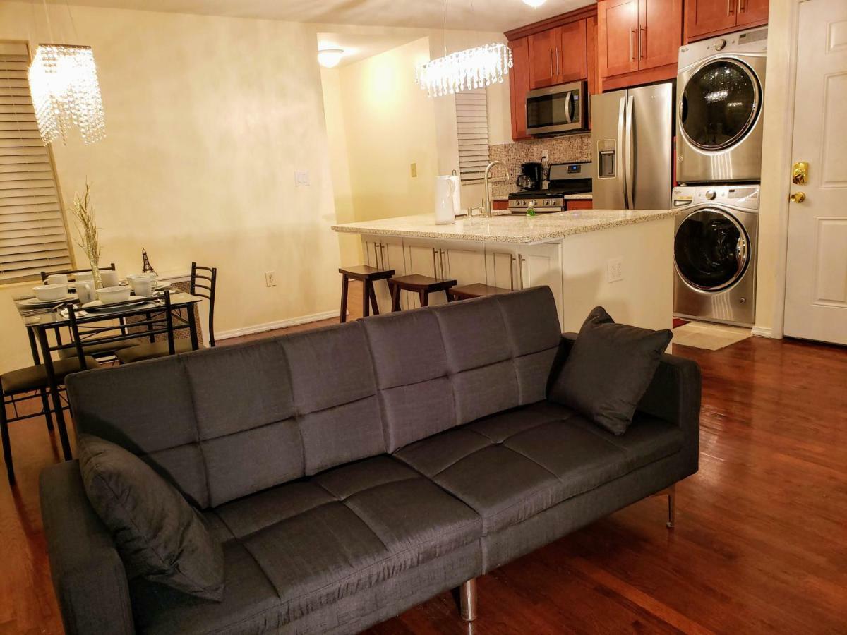 Brooklyn 3 Bedroom 1 Bathroom 8 Minutes To Subway 30 Minutes To Manhattan *