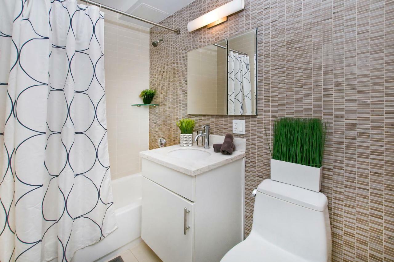 Apartment Host