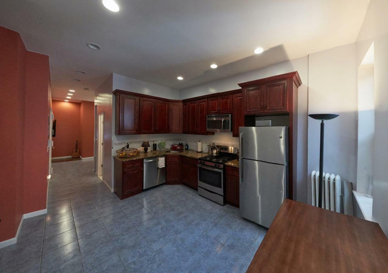 Dom-nyc Hide-a-way Guest house New York