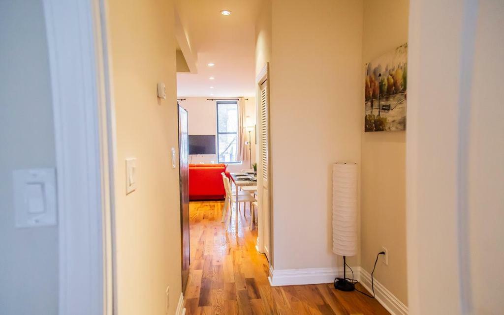 Apartment Van Buren Street *