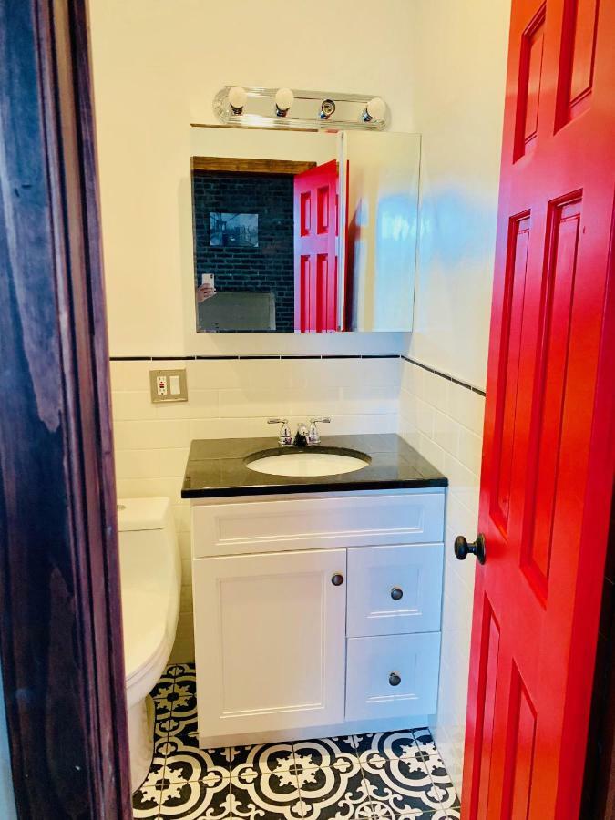 Apartment Lavish Totally Renovated Loft Apartment! *