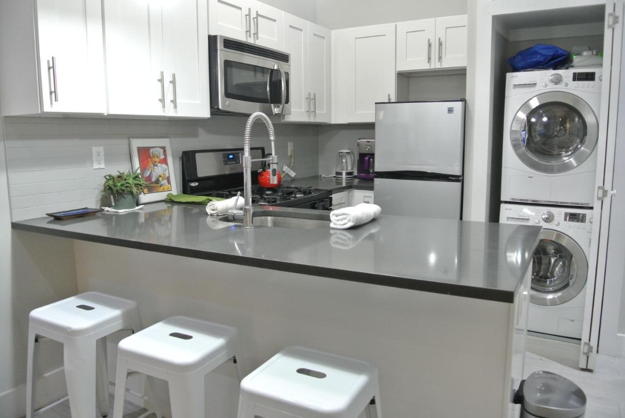 Heart Of South Harlem 3bdr Steps Central Park Subway Apartment *