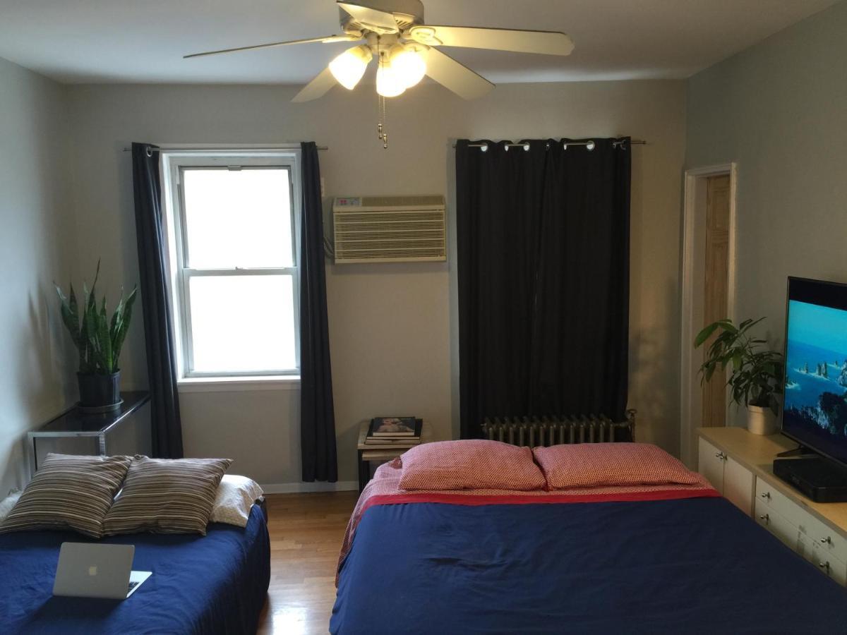 Comfortable Town House Sleeps 6 * New York