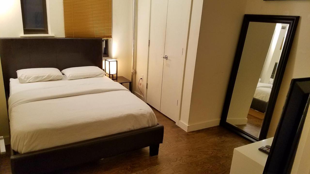 Beautiful In Newly Renovated Apt *