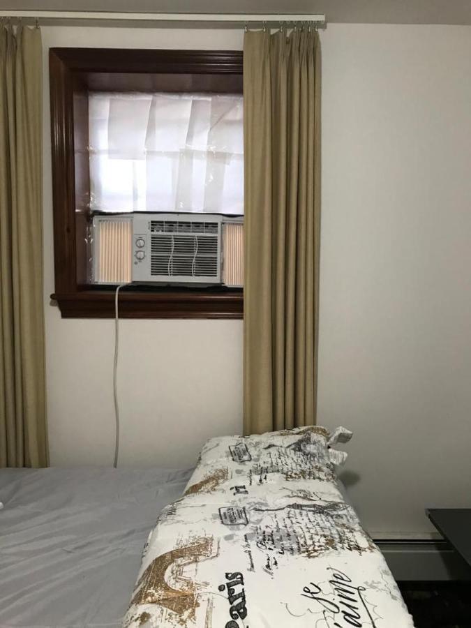 Homestay 75 Bay 40th St Brooklyn Ny 11214 *
