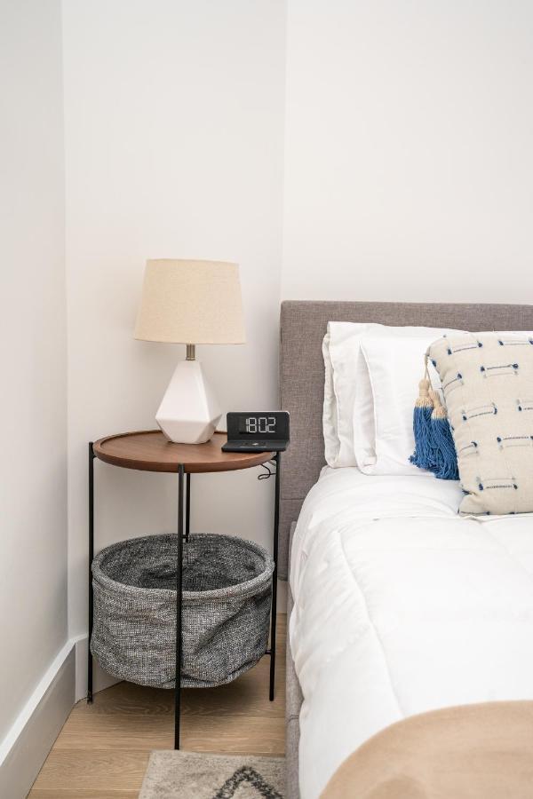 Upper West Side 30 Day Apartment *