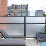 Arlo Soho