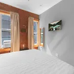 Morris Guest House (Adults Only)