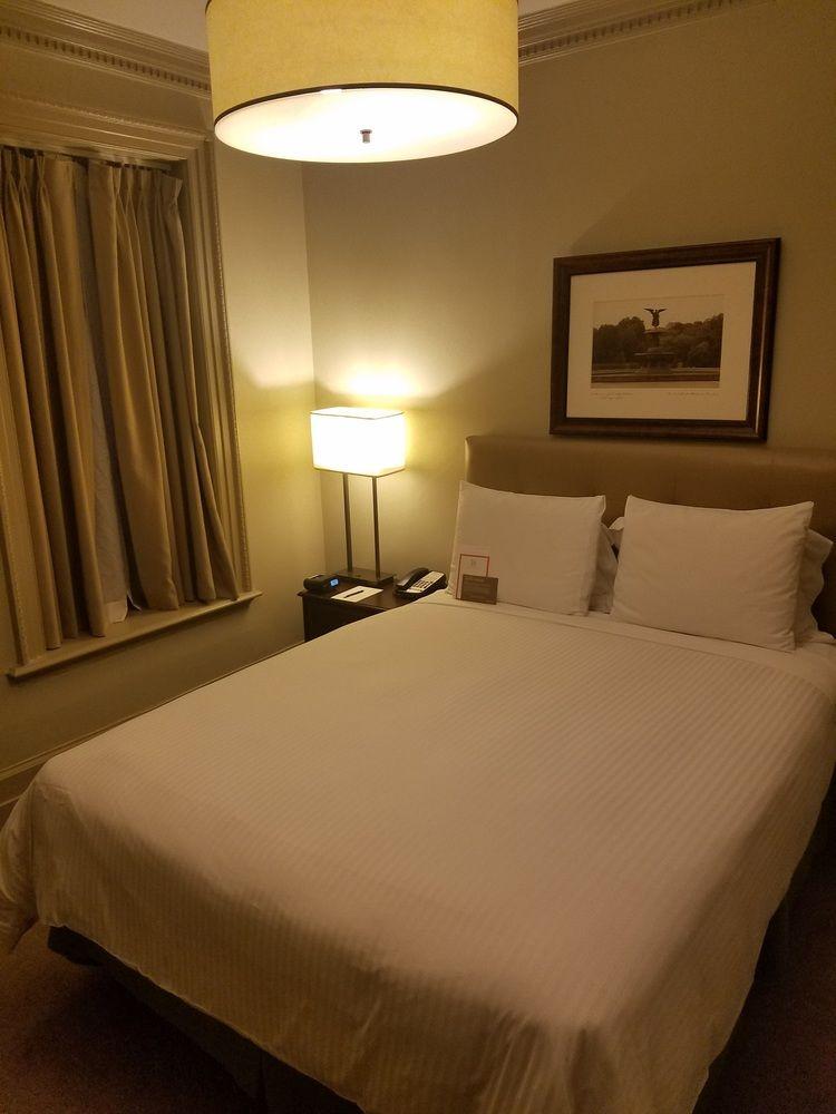 Wales 3* Nova York
