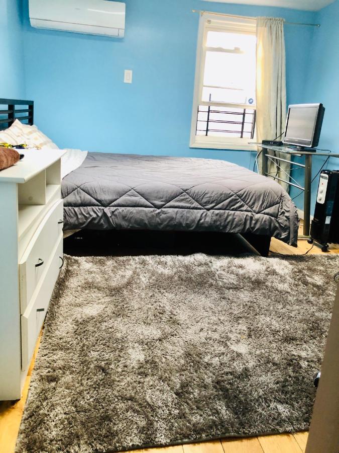 Homestay Brooklyn Blue House
