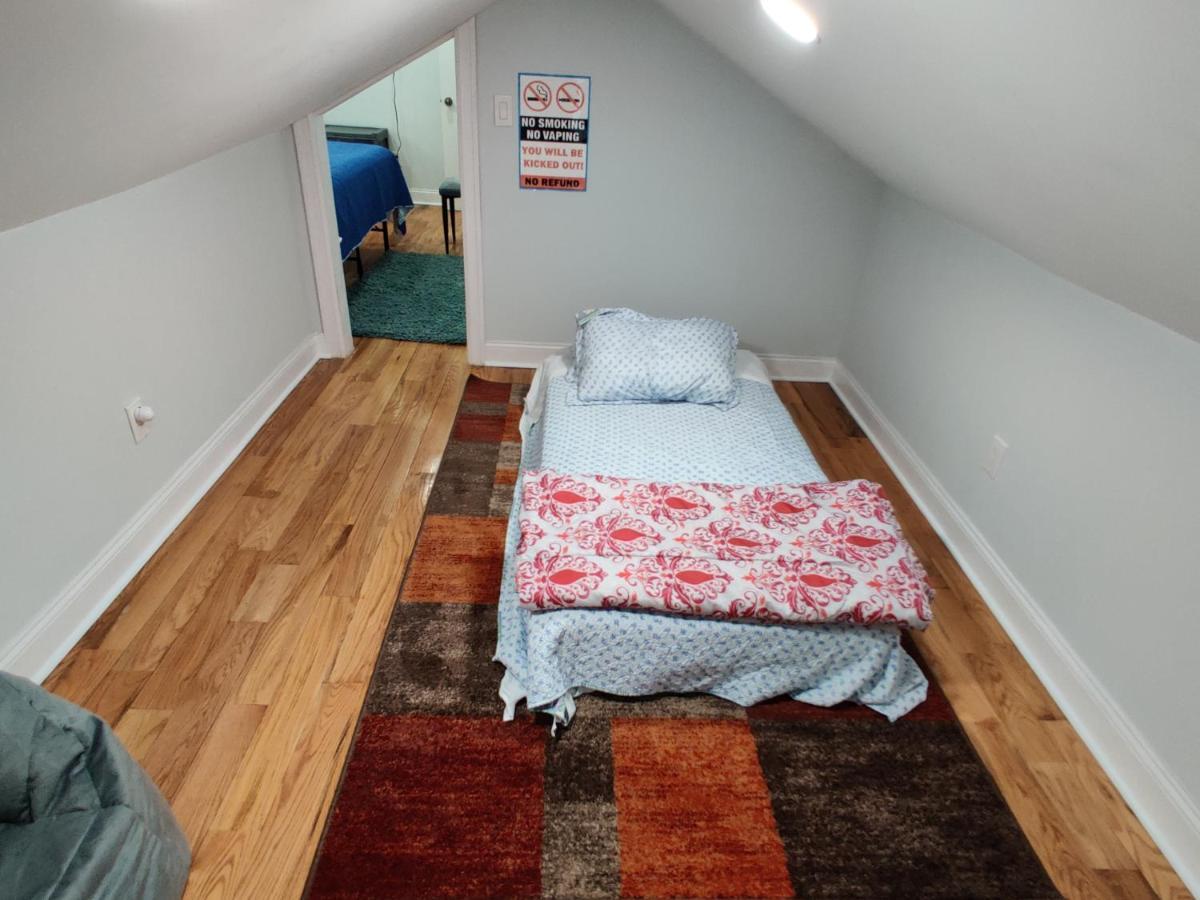 **new** Private In House