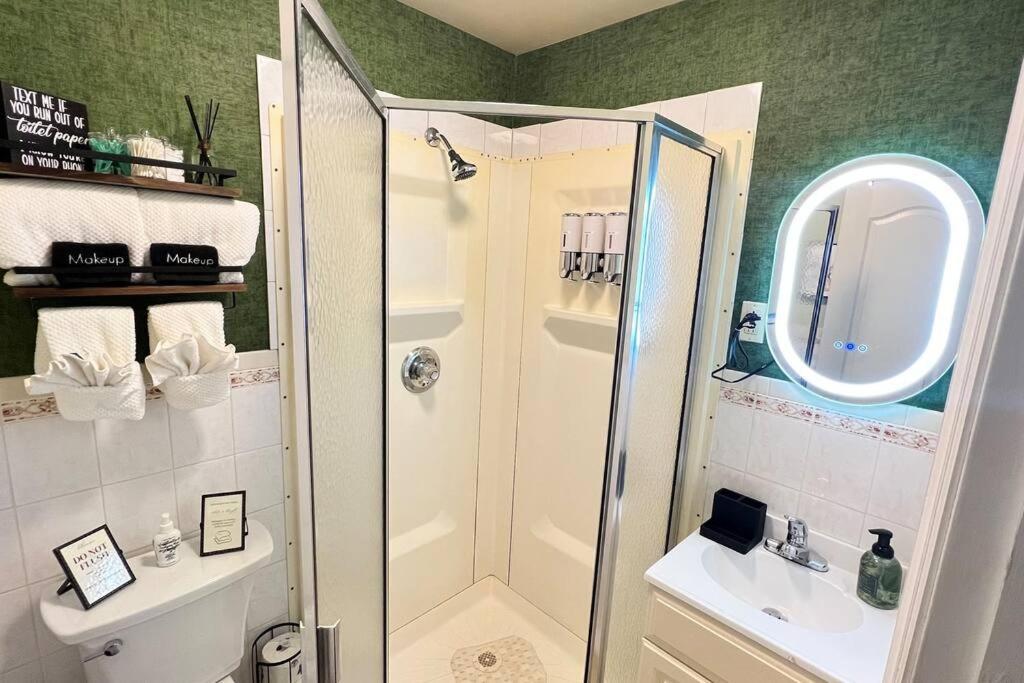 Tropical Oasis-private Studio-near Jfk Apartment *