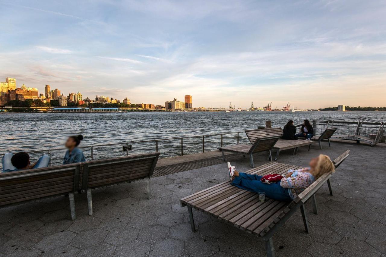 St 1br W Speakeasy Gym Rooftop Nyc-11 Nova York