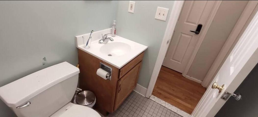 Central And Affordable Williamsburg Private Bedroom Close To Subway Hospedagem domiciliar Nova York