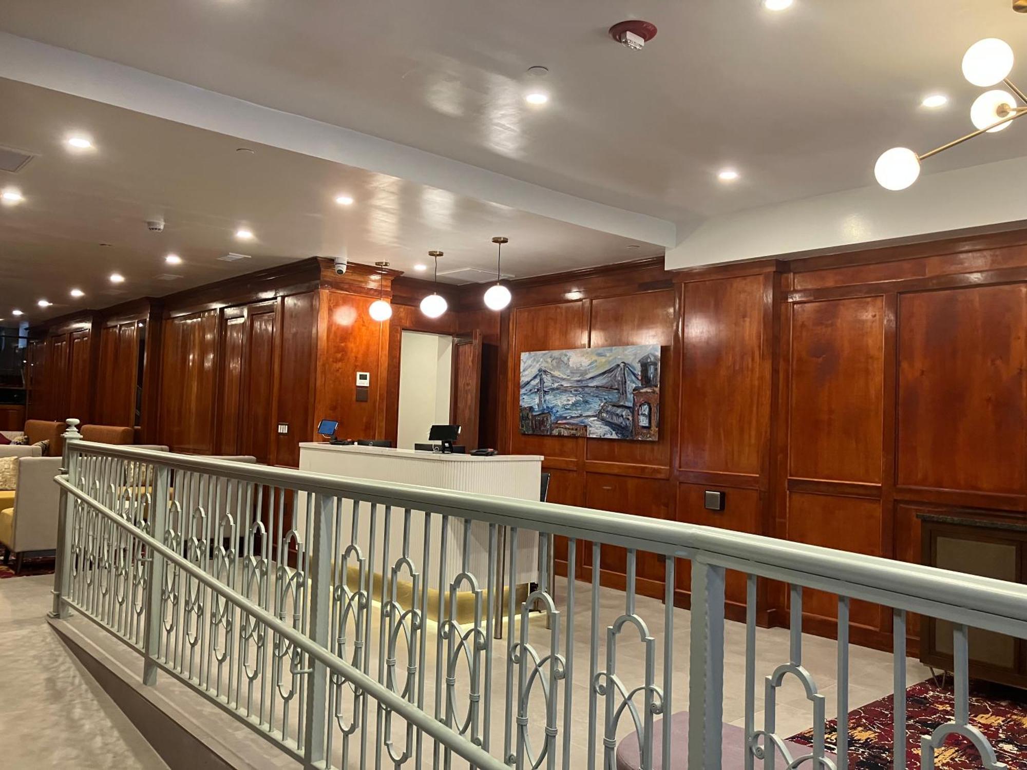 The Mayfair Times Square, Ascend Collection Hotel 3*