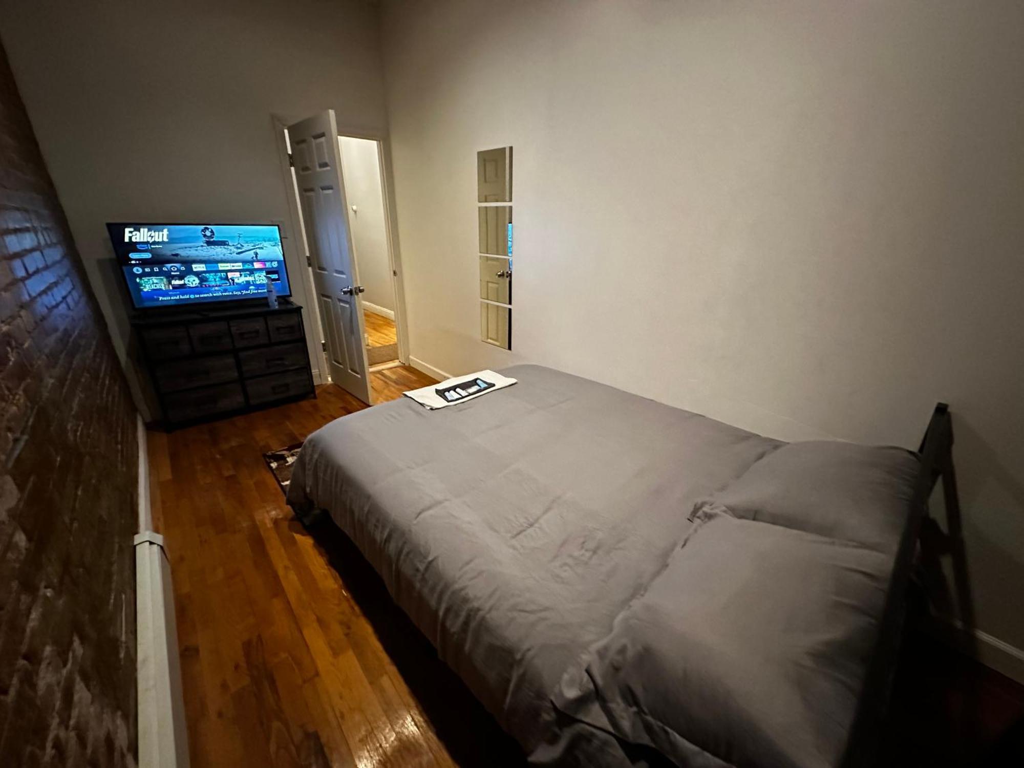 Cozy Townhouse In Harlem Hospedagem domiciliar Nova York