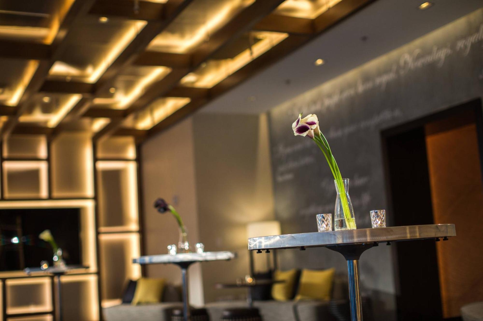 Hotel Renaissance Midtown New York