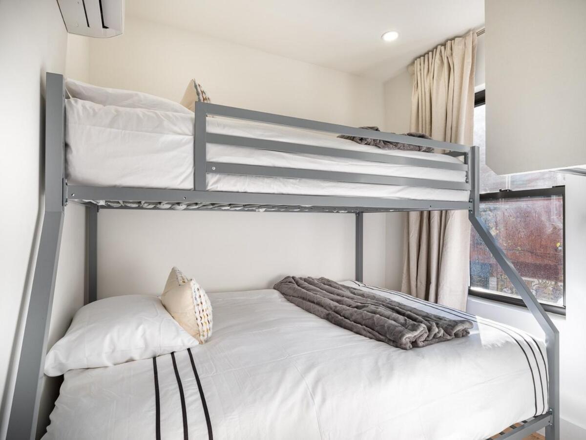 Three-bedroom Next To Bedford Ave L Subway Apartamento