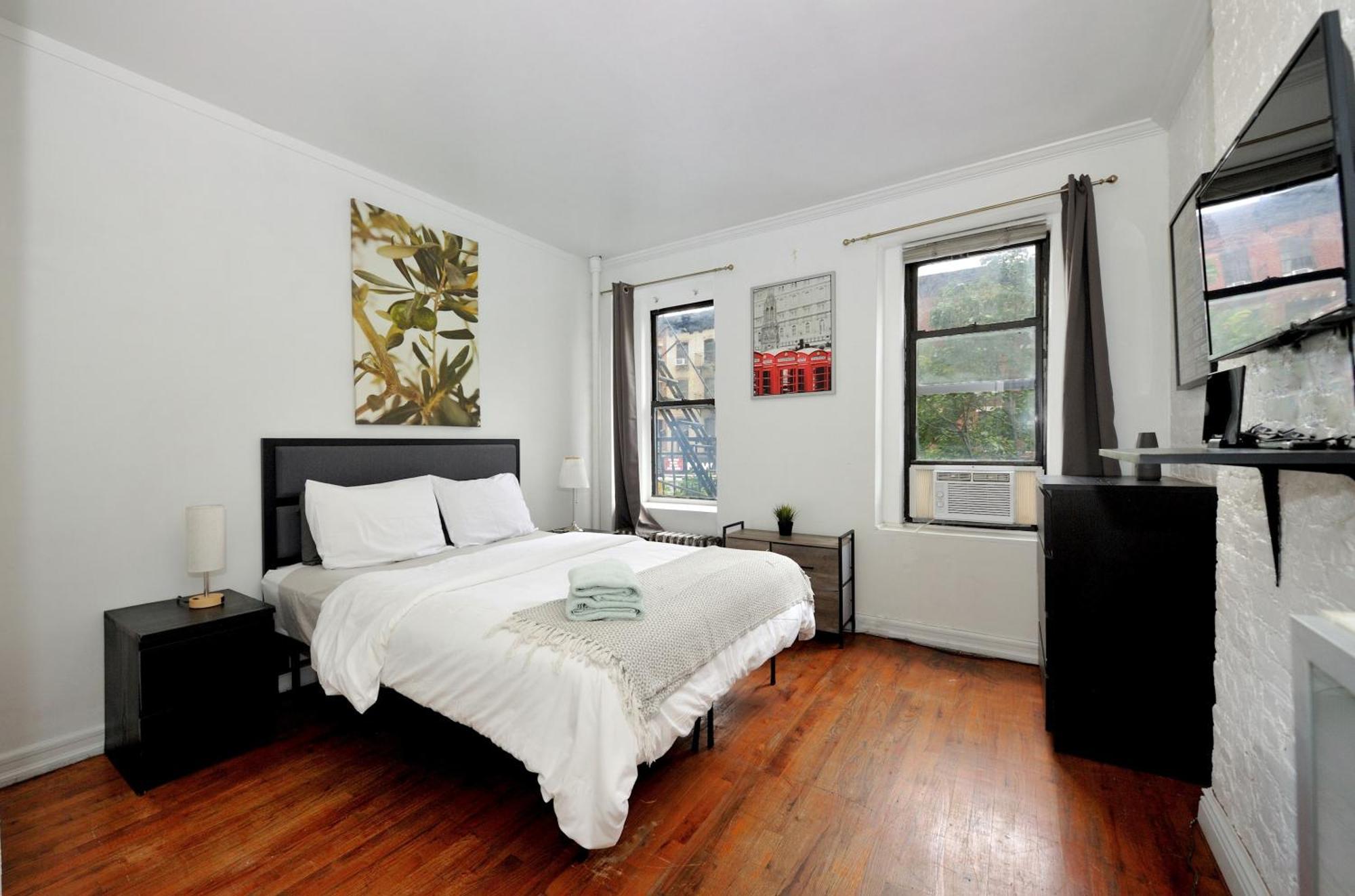 Apartment Charming 2br Near Times Square *