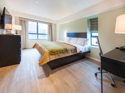 Hotel Comfort & - Kew Gardens Near La Guardia Airport