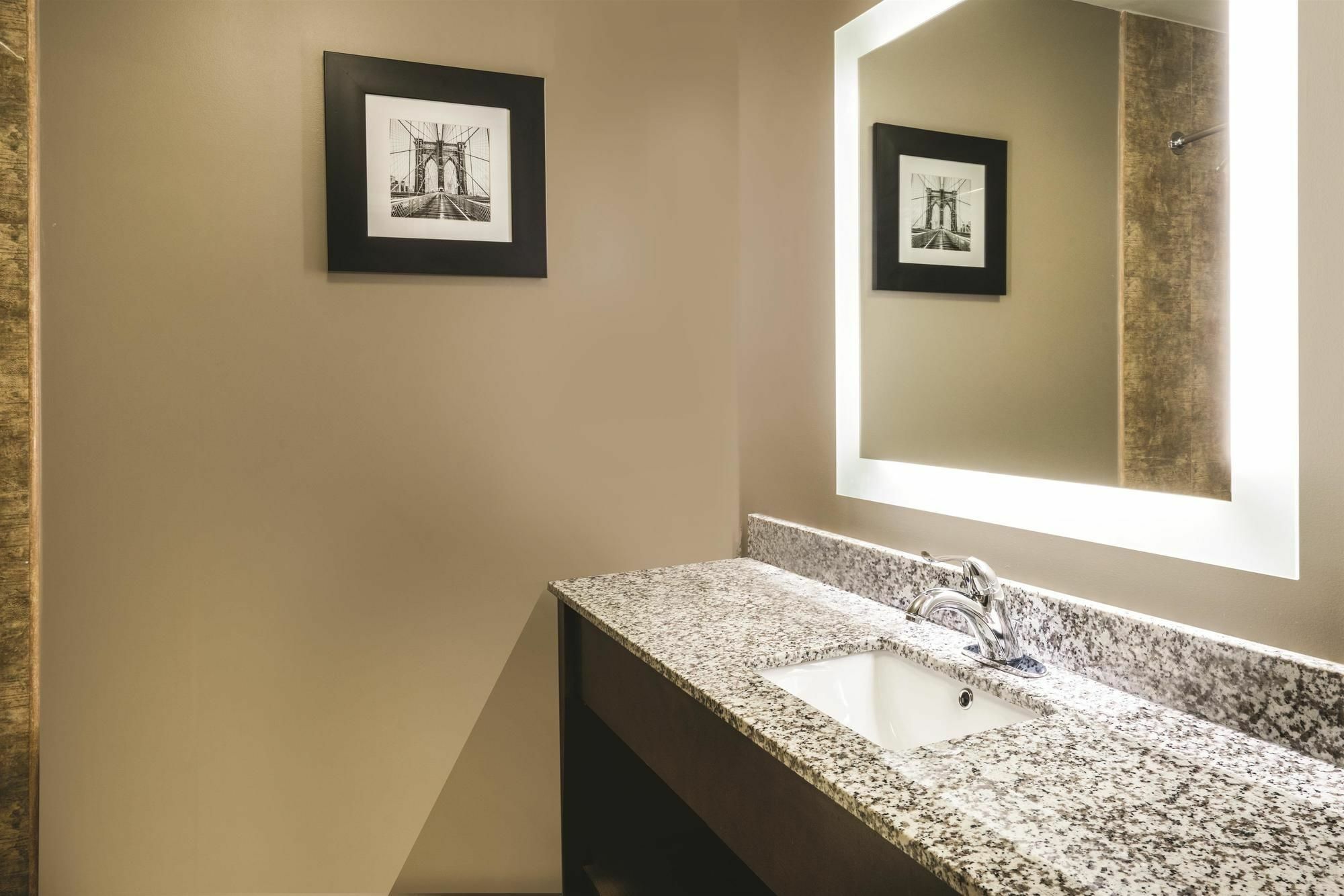 La Quinta By Wyndham Brooklyn Central Nova York