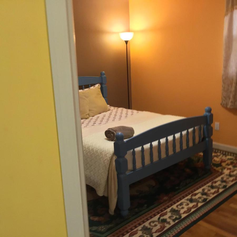 Hospedagem domiciliar Beautiful Near Jfk And Close To Laguardia Airports *