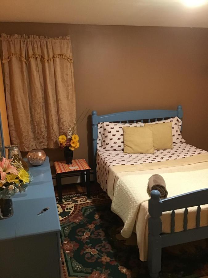 Hospedagem domiciliar Beautiful Near Jfk And Close To Laguardia Airports Nova York