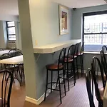 Chelsea International Hostel