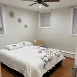 Lovely And Comfort 10 Min Lga,20 Min Manhattan