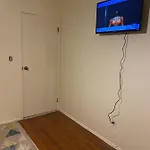A Great Bedroom In Queens, Near Jfk Airport