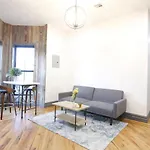 Relaxing Stay In Brooklyn