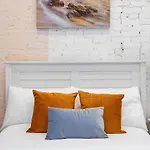 Swj Whole Bldg - Largest Place In Nyc_21 Beds_6 Apts