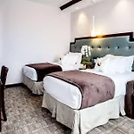 Condor Hotel By Luxurban