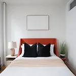 1288-3Rs New Renovated 2 Bedrooms