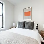 Stylish Apartment In Upper West Side! Cozy Retreat