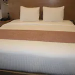 The Mayfair Hotel Times Square, Ascend Hotel Collection