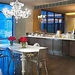 The Pina - Corporate Apartment