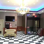 Howard Johnson By Wyndham Jamaica Ny Near Airtrain Jfk