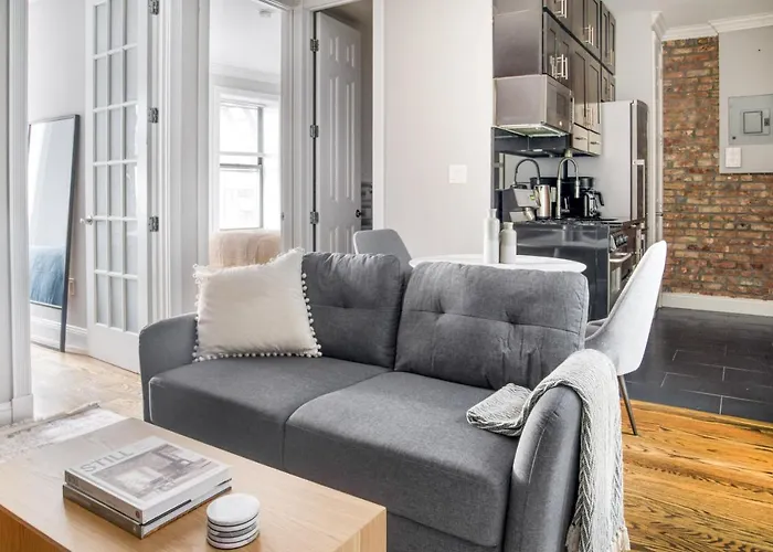 Soho 2Br W Balcony Wd Nr Wf Nyc-905
