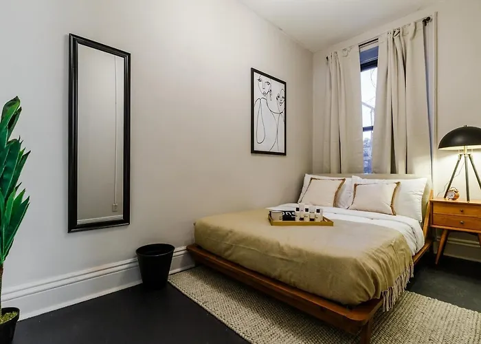 Apartment 332: Hells Kitchen