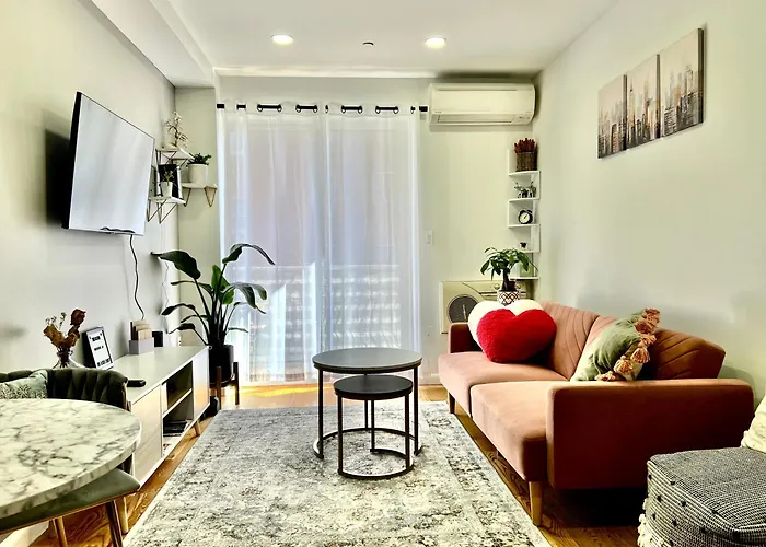 Cozy Apartment In New York