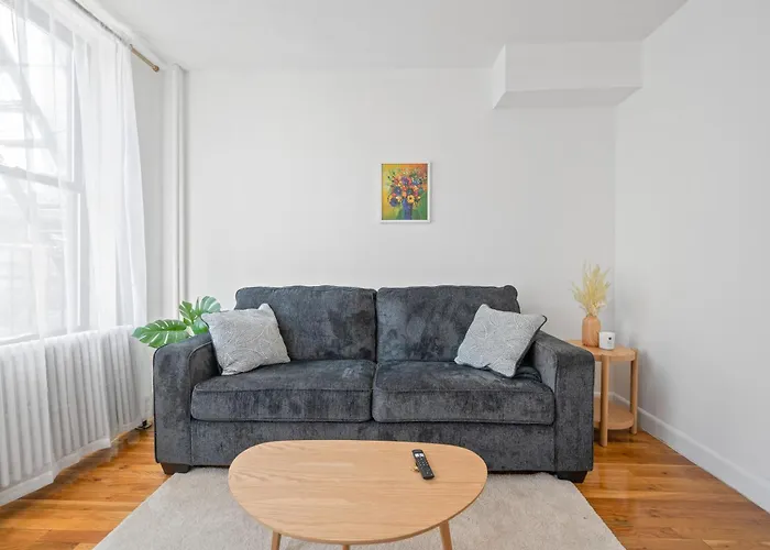 Lovely Apt Near Central Park
