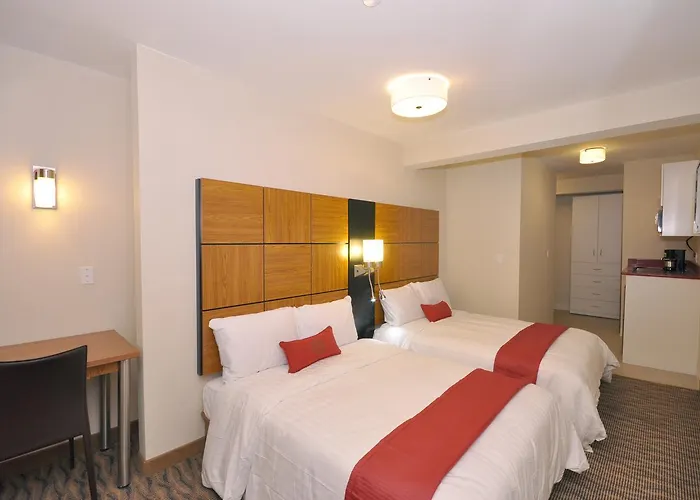 Hotel Five44
