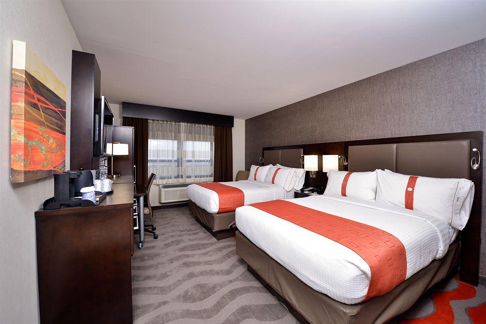 Fairfield & By Marriott Staten Island 3*