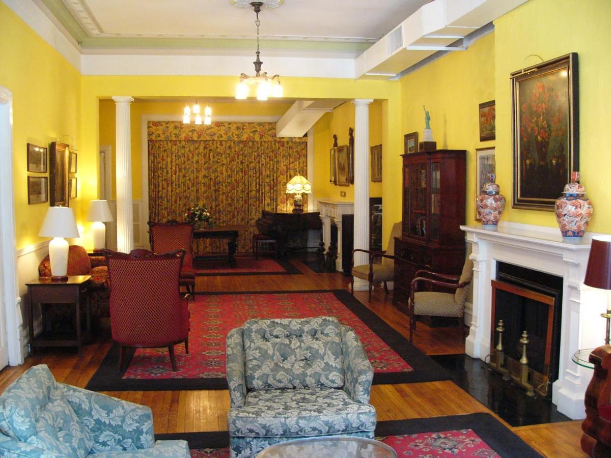 Gasthof Soldiers', Sailors', Marines', Coast Guard And Airmens' Club New York