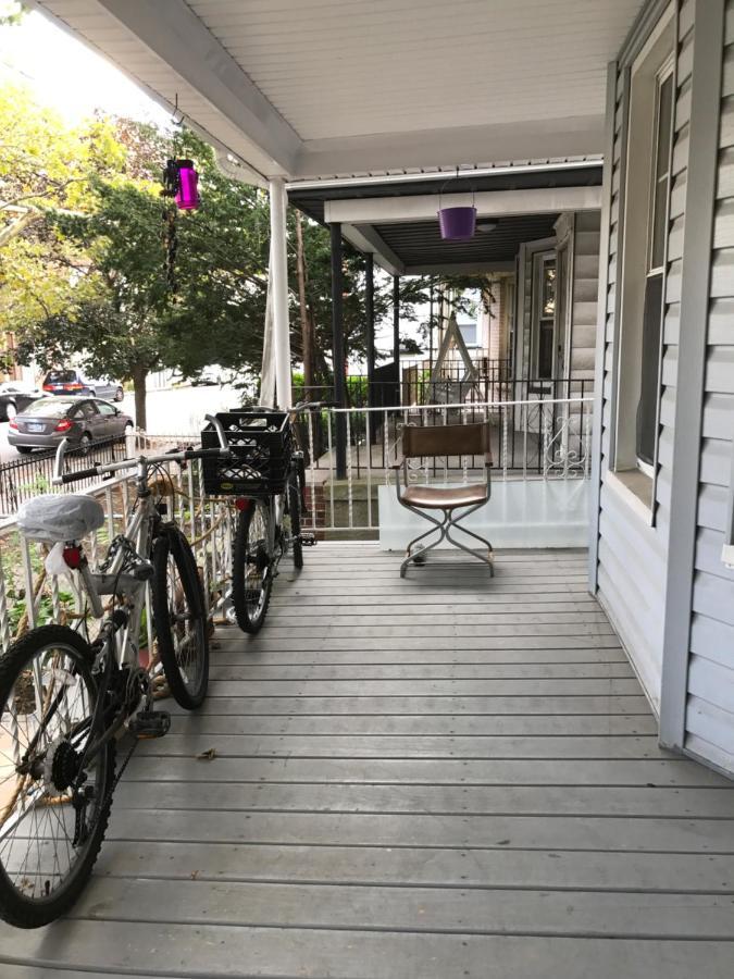 Homestay Classical American House